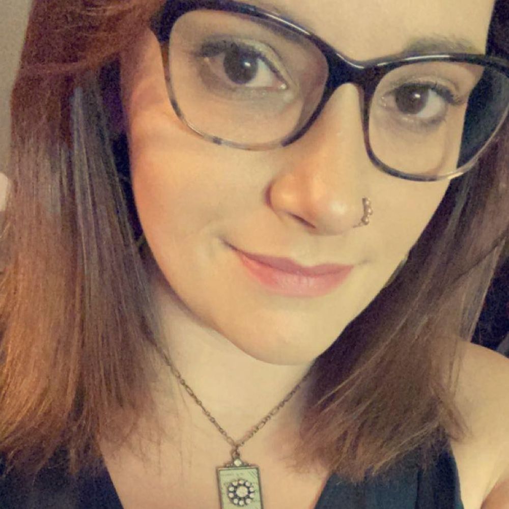 Meet your Posher, Kayla